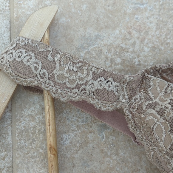 38C Comfort Choice Comfortchoice Front-Close Nude Lace Bra - Picture 5 of 10